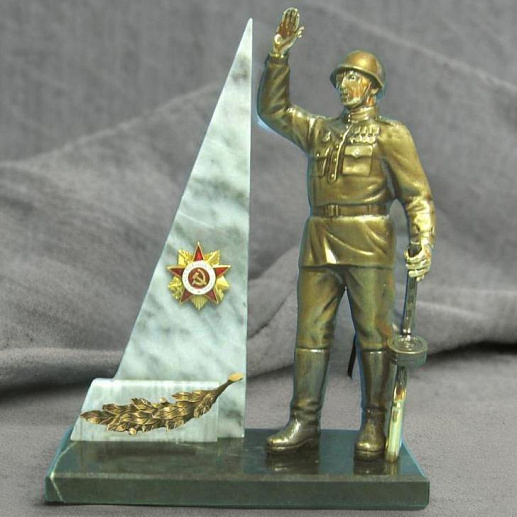 Бронзовый сувенир "Слава Победителю"