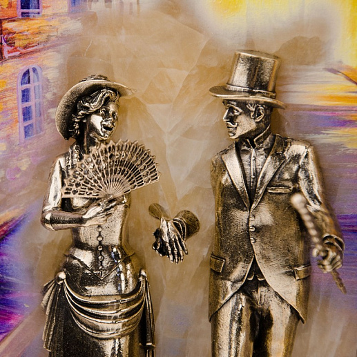 Бронзовая картина "Вечерняя прогулка. Улица"