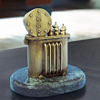 Бронзовый сувенир "Трансформатор"